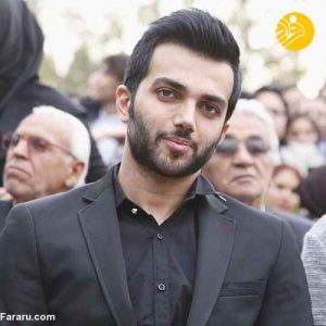 پویان مختاری